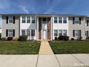 Building Photo - 808 Sewell Rd