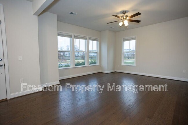 Building Photo - 17137 Branched Oak Rd