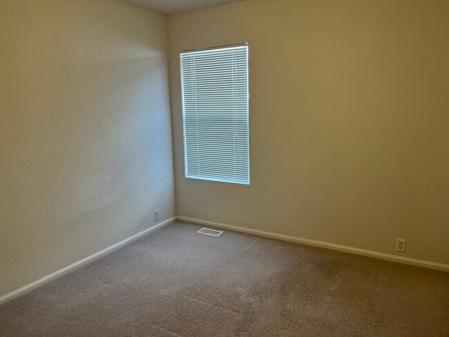 Building Photo - 12583 Pine Valley Cir