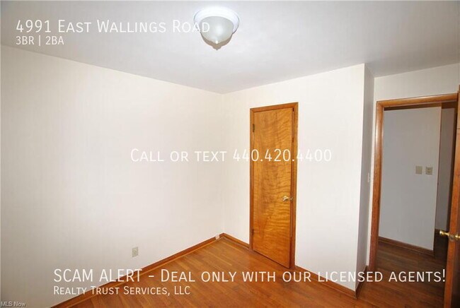 Building Photo - 4991 E Wallings Rd