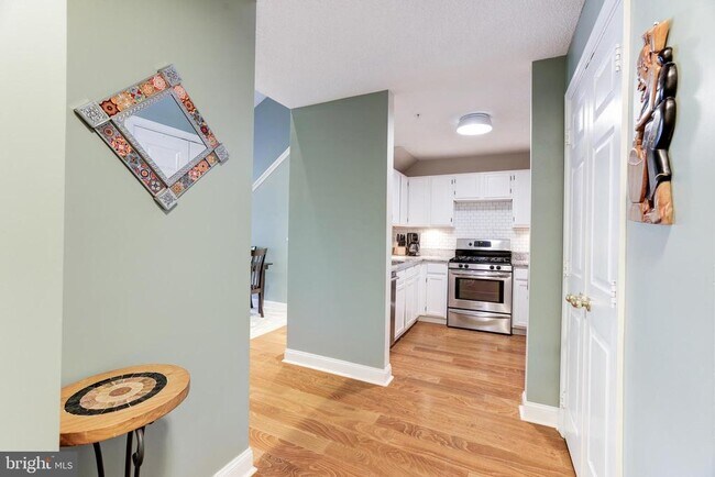 Building Photo - 12012 Taliesin Pl