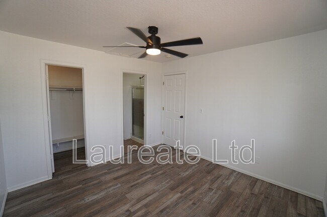 Building Photo - 4776 Blackhawk Wy