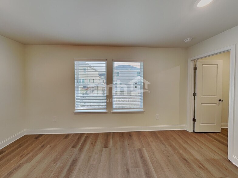 Building Photo - 3632 Mitchem Crk Vw