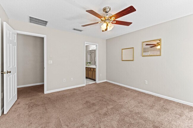 Building Photo - 6700 Bowden Rd