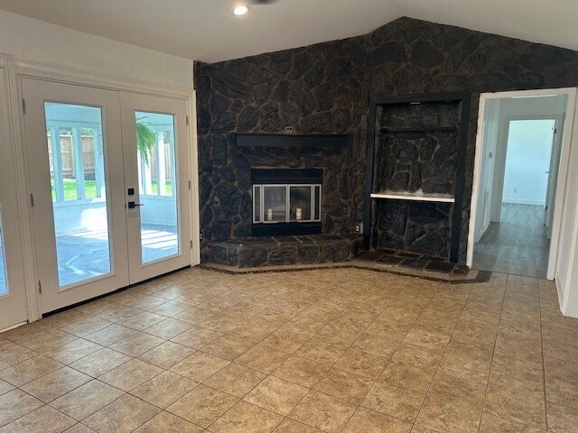 Building Photo - 119 Talisman St