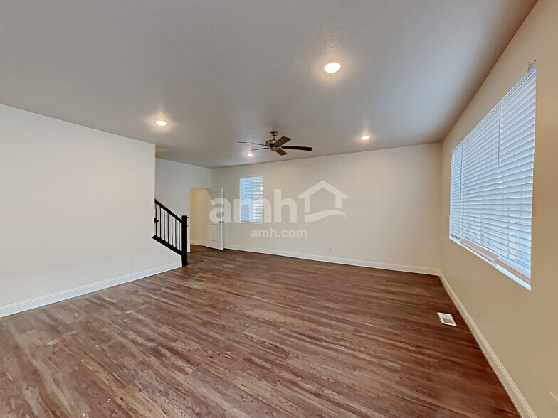 Building Photo - 1308 N 1980 E