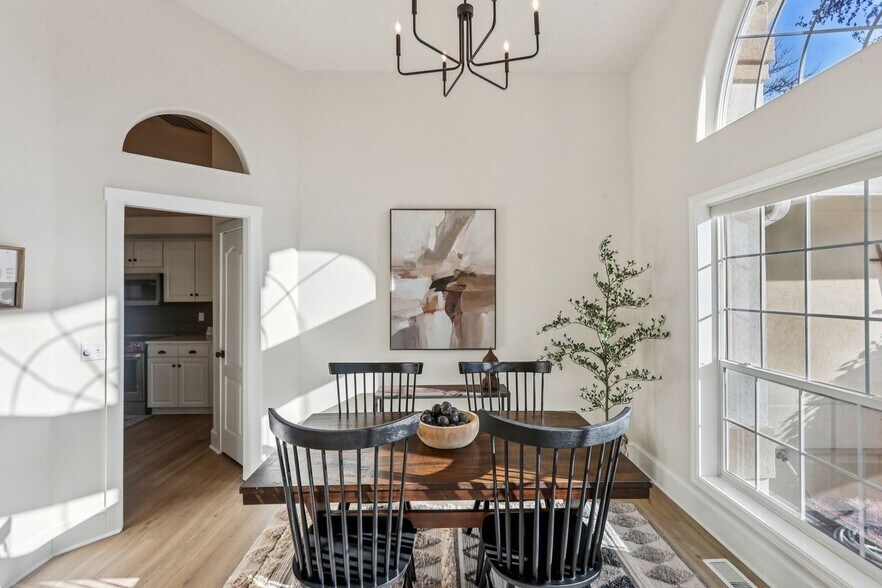 Building Photo - 19609 NW 9th Ct