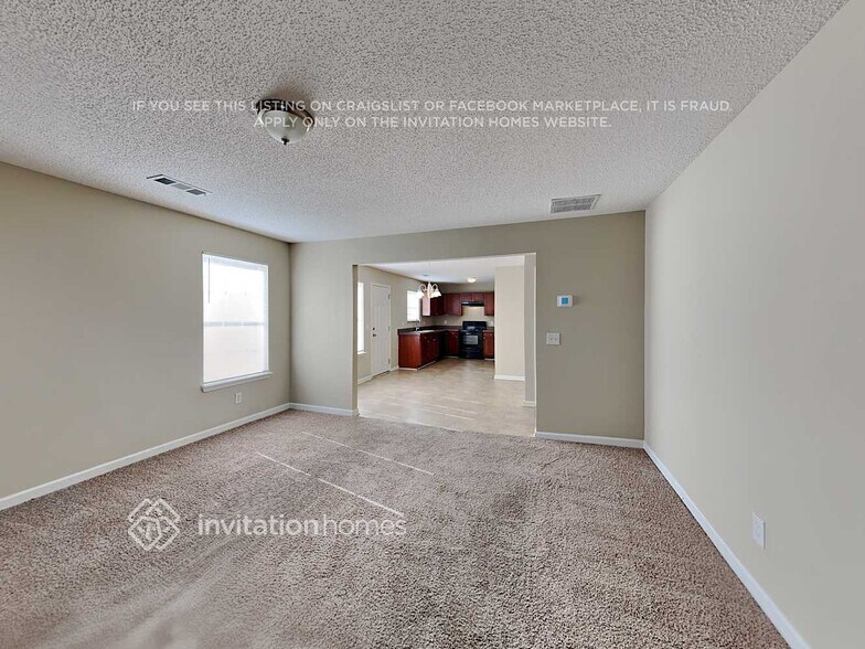 Building Photo - 680 Willow Bend Dr