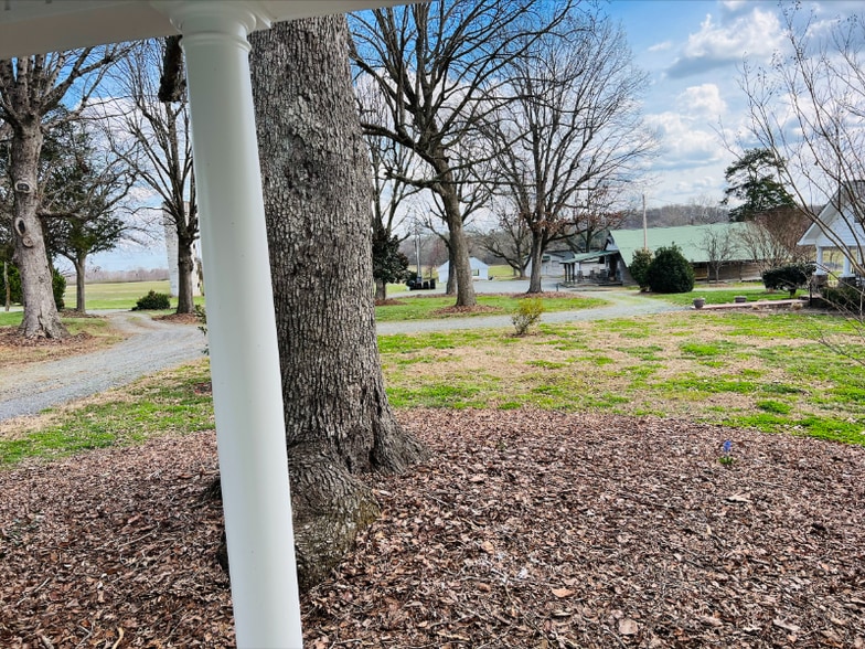 Building Photo - 28338 Hatley Farm Rd