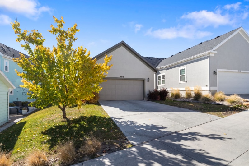 Building Photo - 4918 W Beach Comber Way