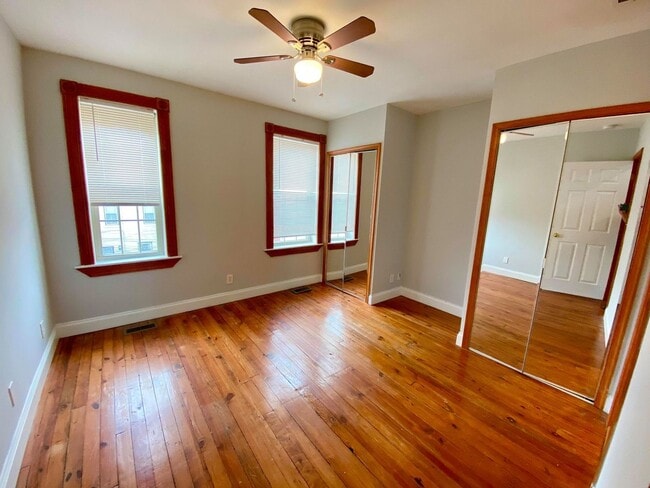 Building Photo - Exceptional 2bed/3ba Patterson Park Home - Large Rear Deck & Parking Pad!