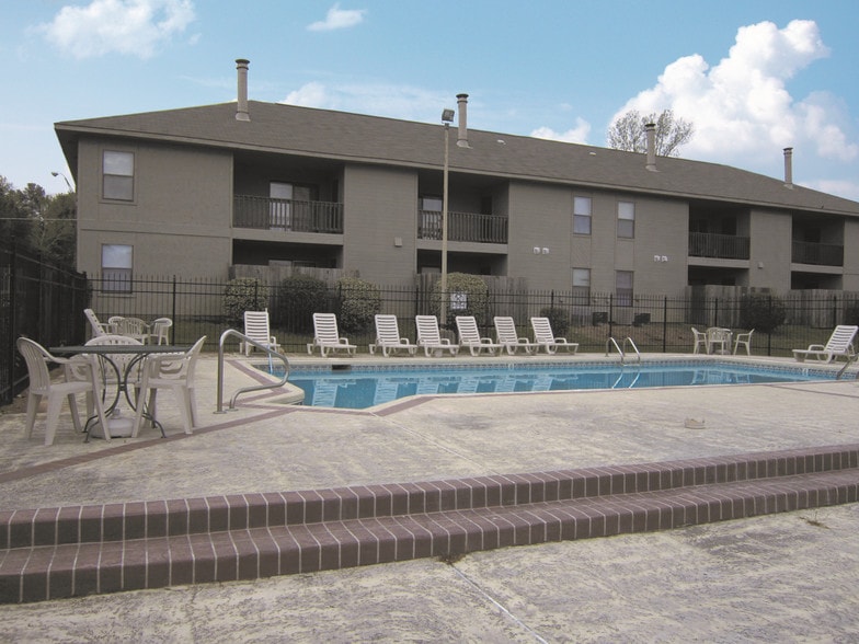 Cedar Creek Village 3555 Cedar Creek Dr Shreveport LA 71118