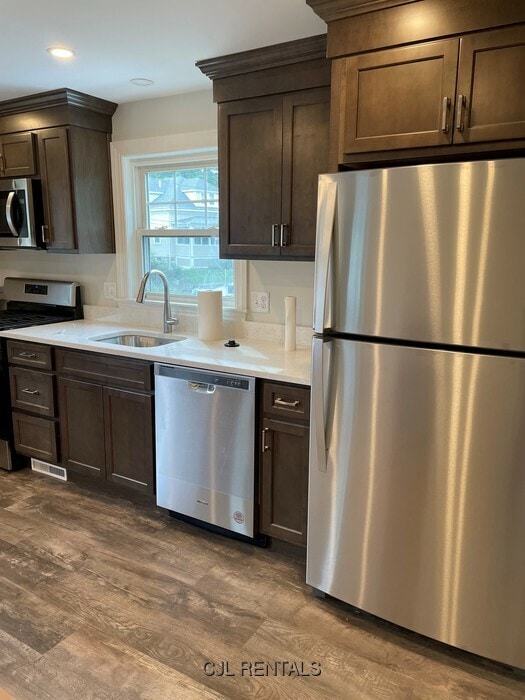 Building Photo - 144 Summer St