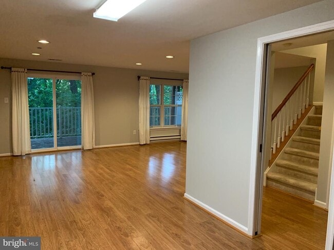 Building Photo - 94 Lemonton Way