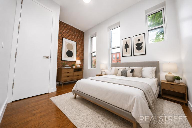 Building Photo - Modern 3 Bed 1.5 Bath in Stuyvesant Hieghts