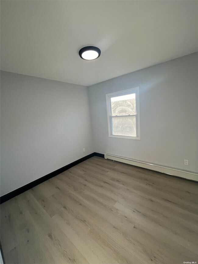 Building Photo - 8439 149th Ave