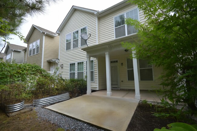 Building Photo - 542 Finnbar Dr