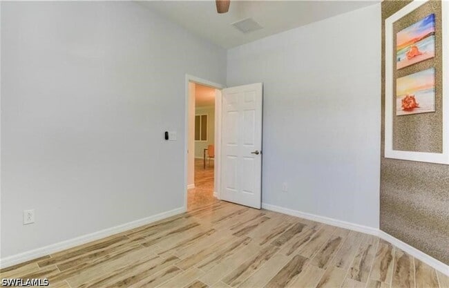 Building Photo - 9170 Woodhurst Dr