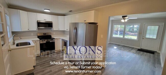 Building Photo - 718 Azalea Cir