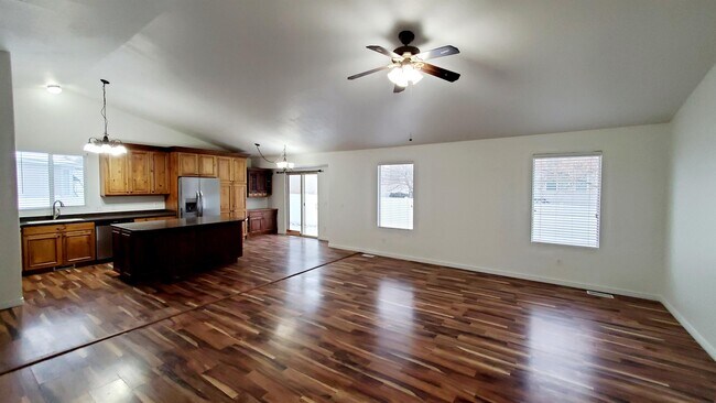 Building Photo - 4446 Shiprock Pl
