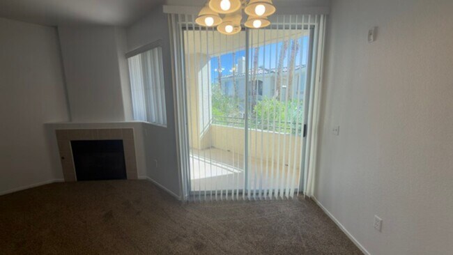 Building Photo - 7115 S Durango Dr