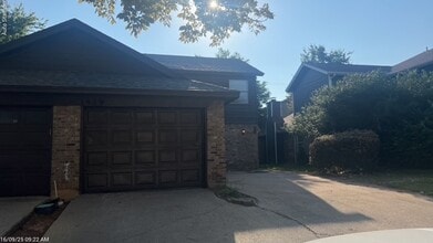 Building Photo - 1419 Palmnold Cir W