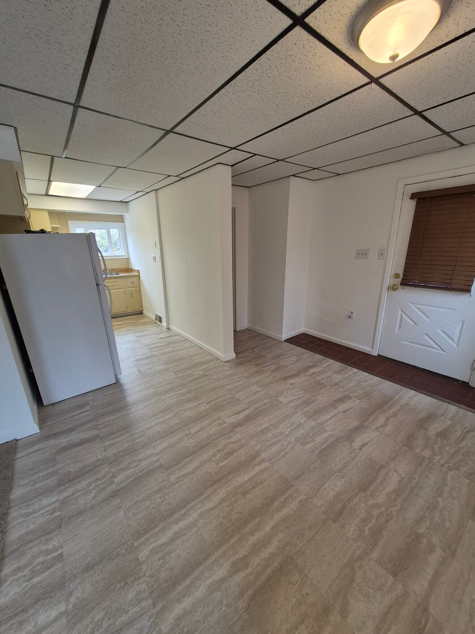 Dining room and kitchen - 501 Beatty Rd