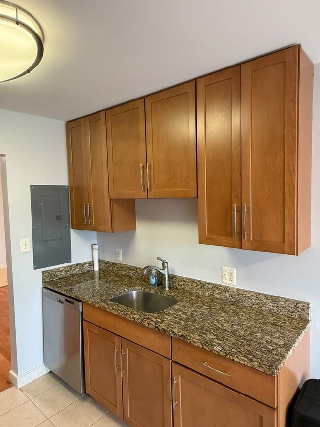 Building Photo - Prime Location- Two Bedroom Condo