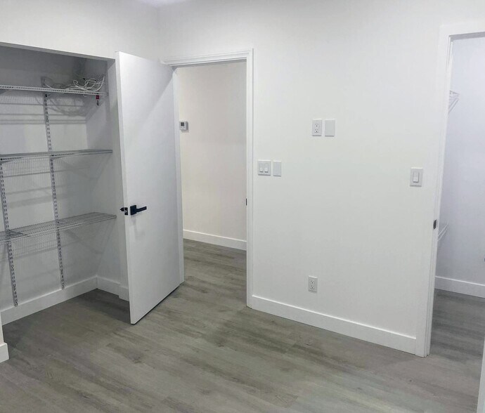 Building Photo - 19057 Friar St