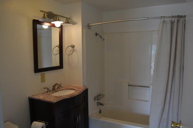 Building Photo - Very Cute Beach Cabin! Between Eureka & Arcata, 2 bedroom home with spacious yard