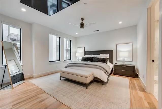 Building Photo - 2633 Reagan St