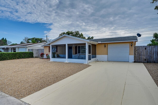 Building Photo - 7536 Topay Ln