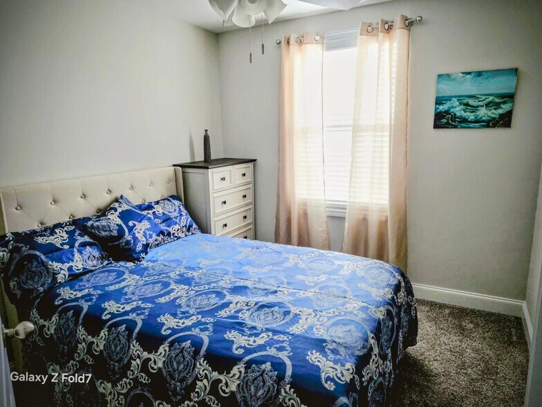 Building Photo - 1370 Norman Ln