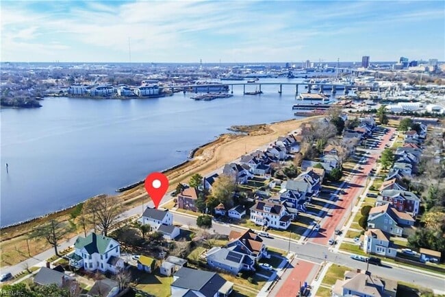 Building Photo - 2800 Chesterfield Blvd