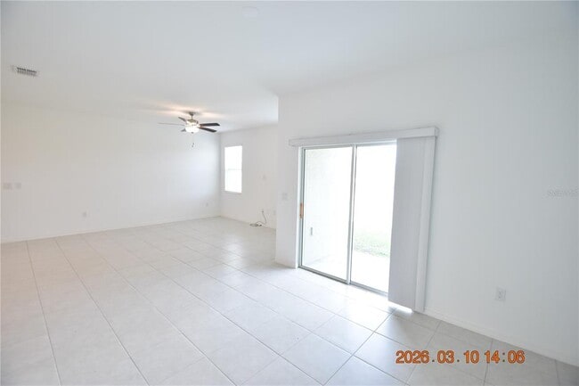 Building Photo - 6252 Shiner St