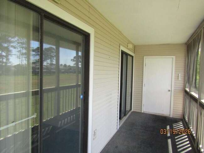 Building Photo - 1095 Plantation Dr