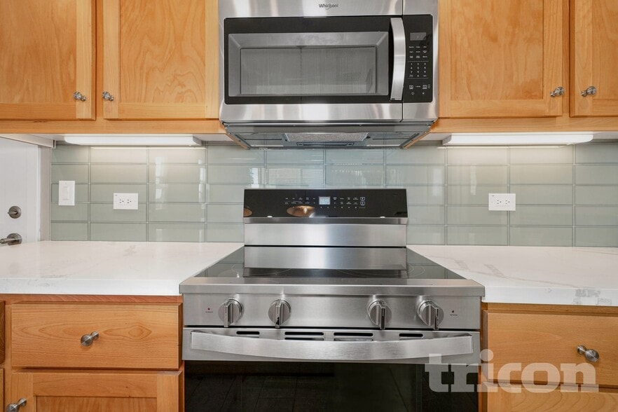 Building Photo - 8237 Perla Wy