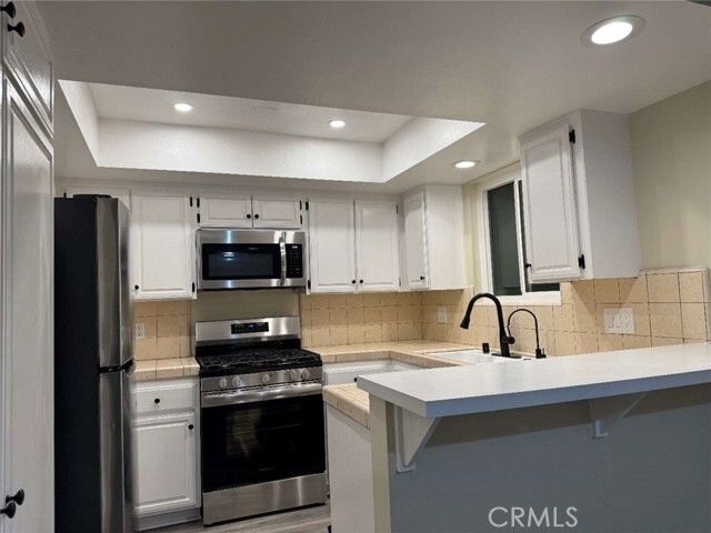 Building Photo - 3670 Westwood Blvd