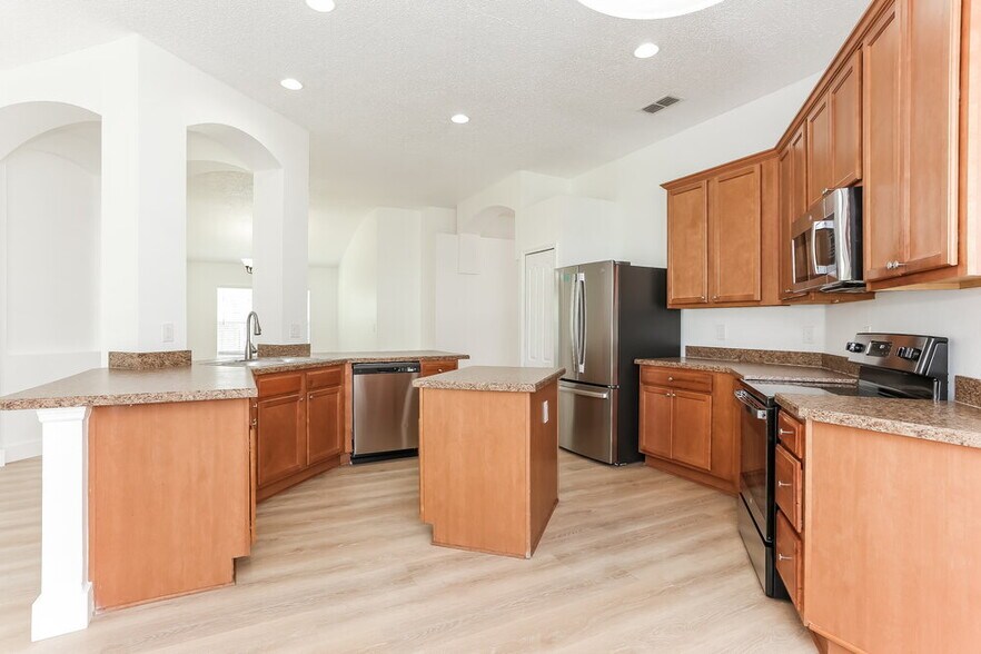 Building Photo - 2791 Wood Stork Trail