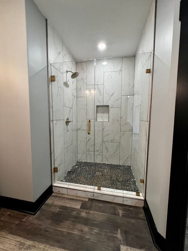 Building Photo - 4101 Stoke Dr