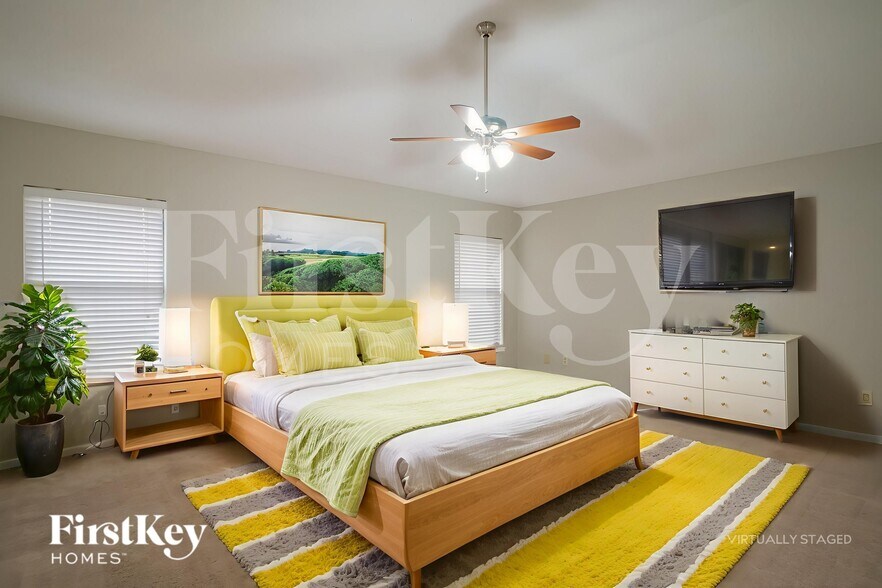 Building Photo - 561 Sparrow Branch Cir