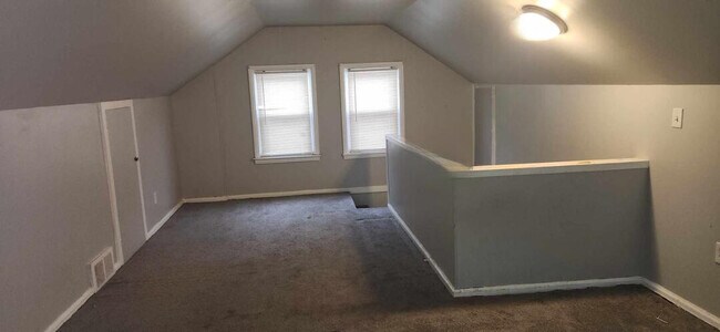 Building Photo - 11776 Rossiter St