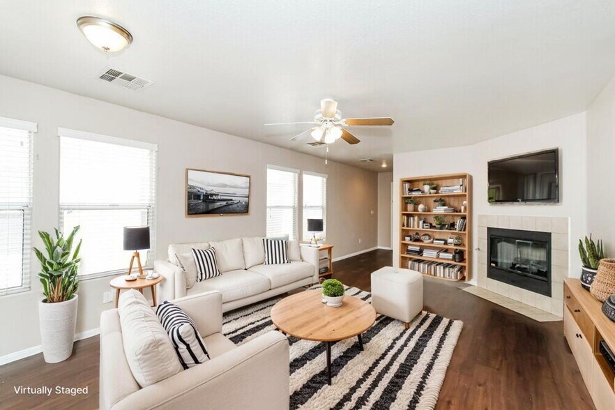 Building Photo - 9517 Golden Scots Ct