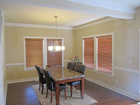 Building Photo - Beautiful home in Applegate