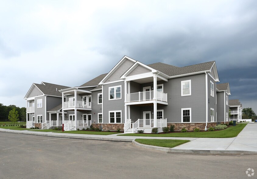 Aspen Green 20 Hopmeadow St Village of Weatogue CT 06089 Apartment