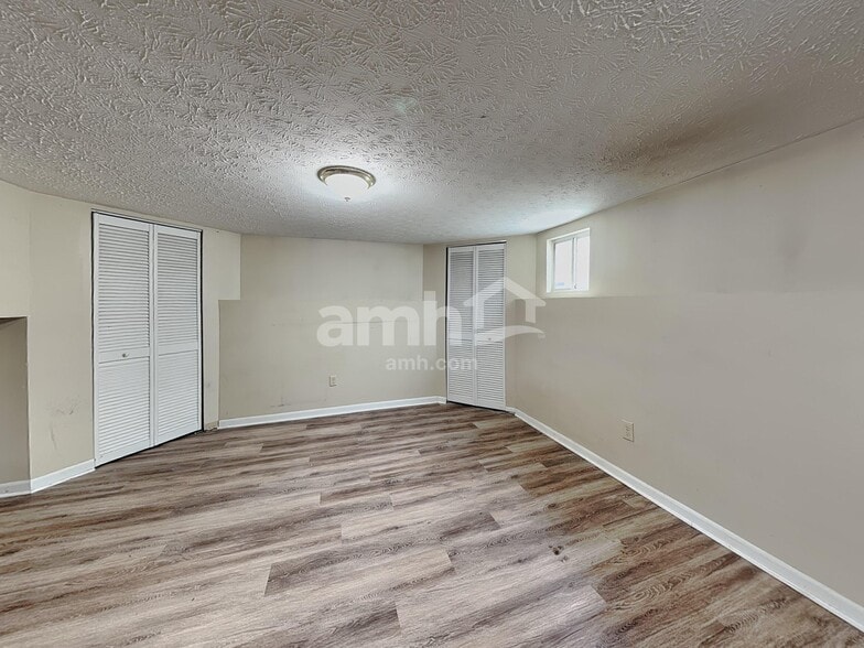 Building Photo - 3562 Rocky Rd