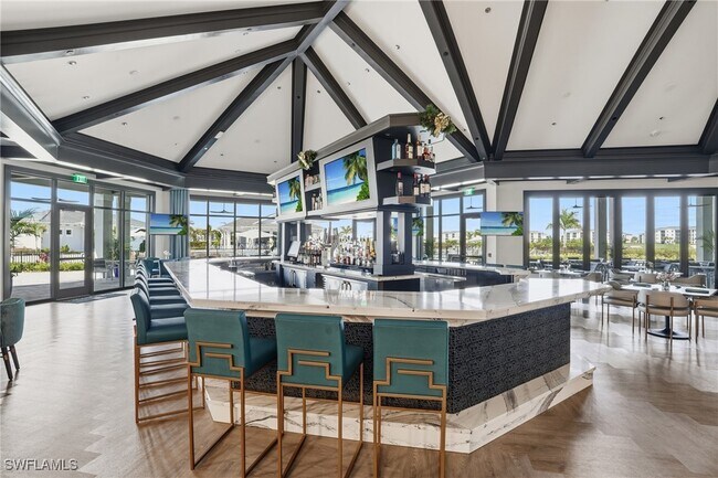 Building Photo - 5555 Double Eagle Cir