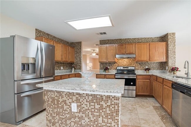 Building Photo - 11228 Pickard Ln