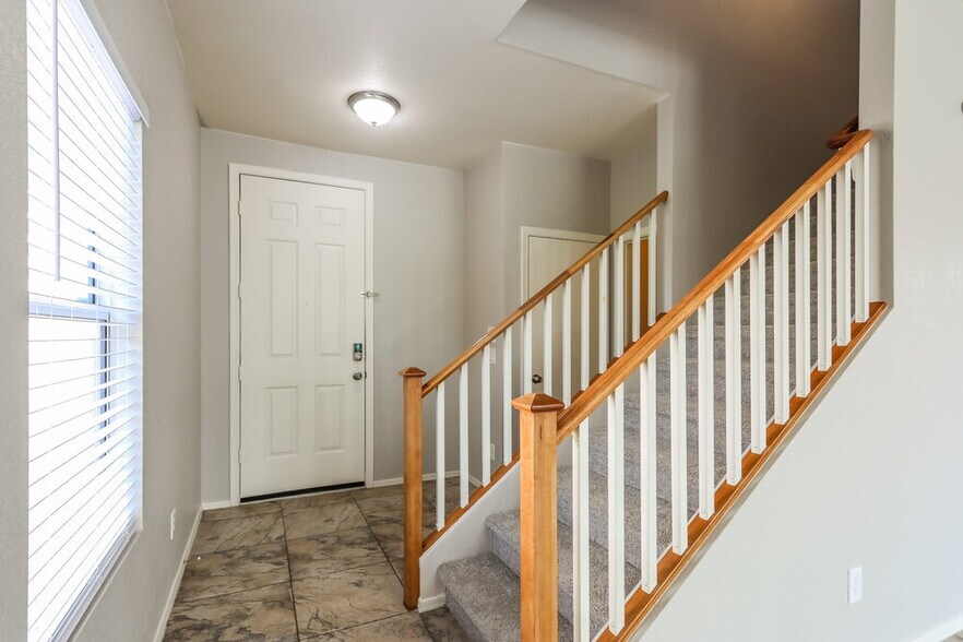 Building Photo - 2068 S Mcconnell Dr