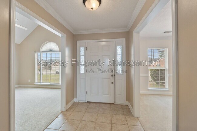 Building Photo - 3495 Essex Pl